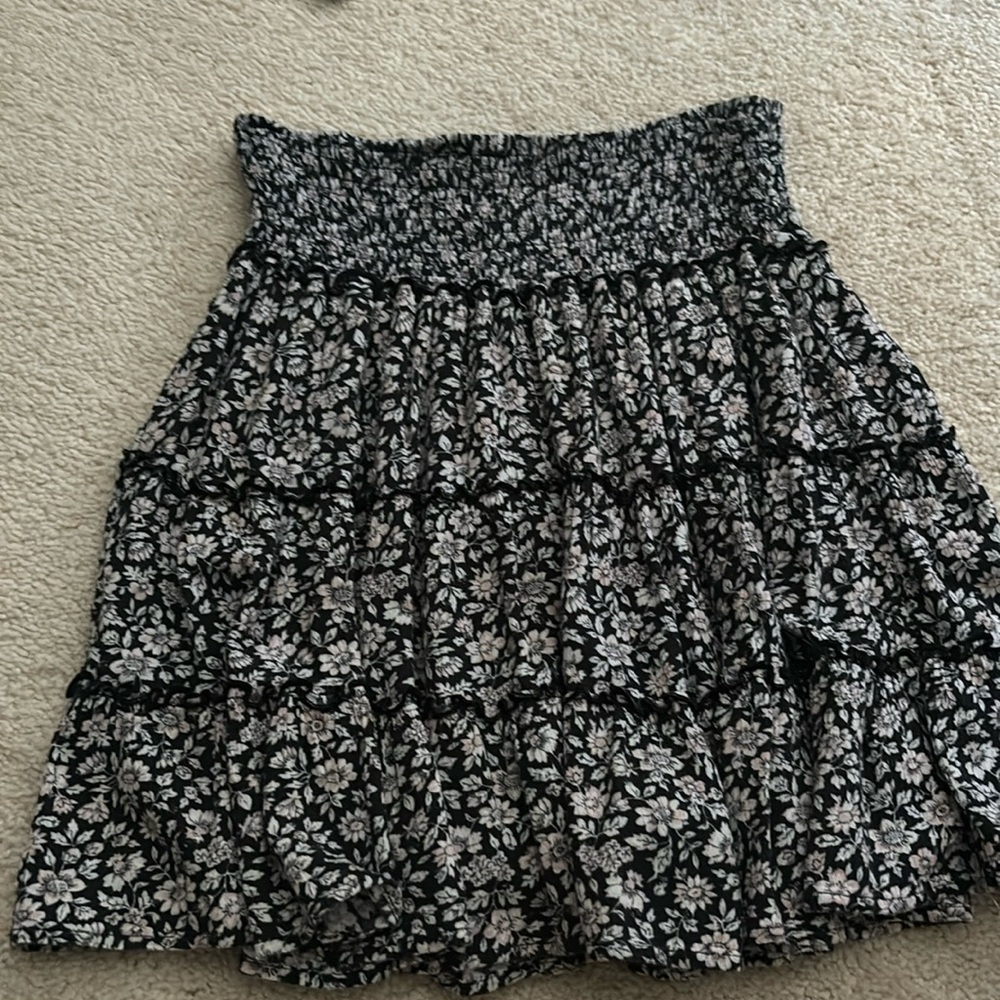 american eagle skirt small